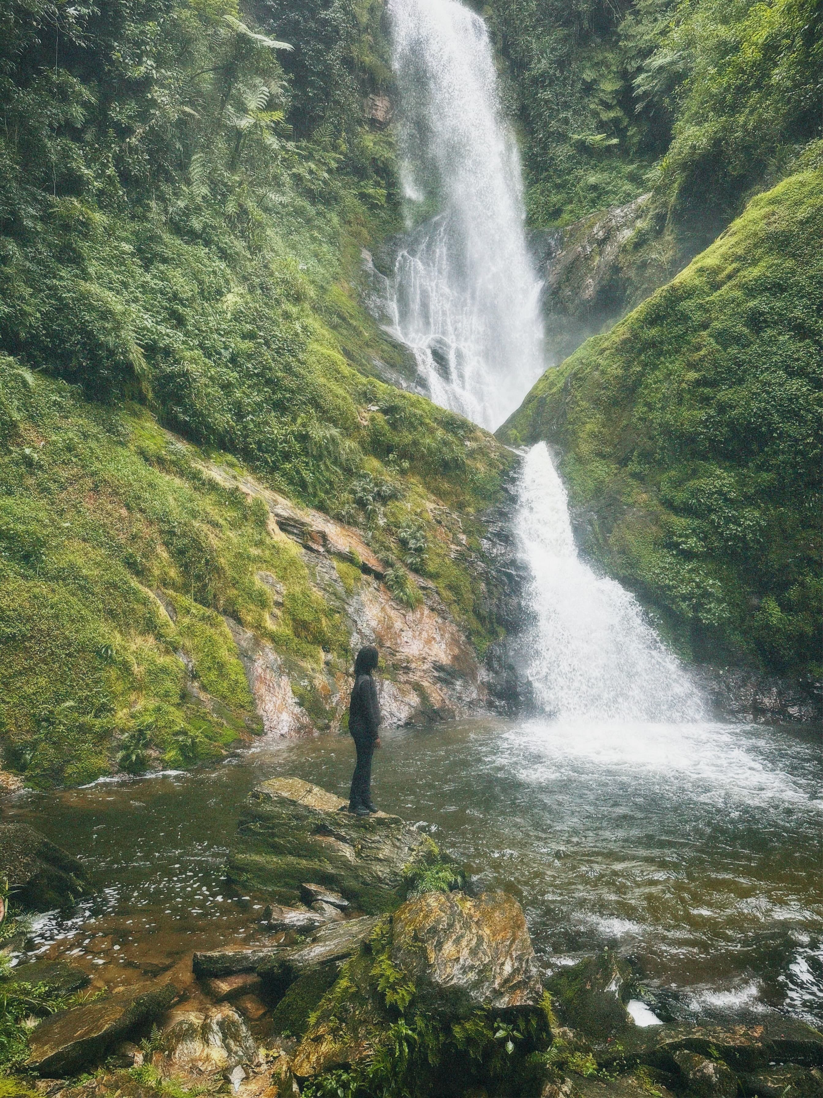 Ndambarare Waterfall